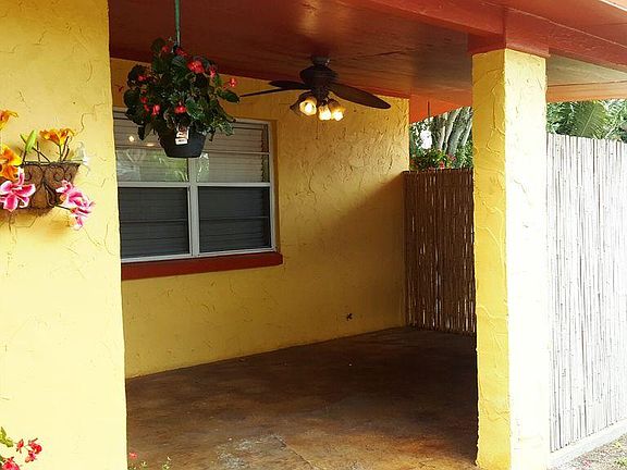 2nd image of 213 Jefferson Ave