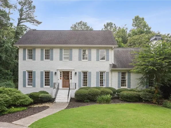 1054 Foreststone Way SW, Marietta, GA 30064