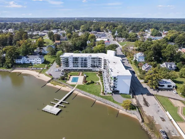 128 Prince St, Tappahannock, VA 22560
