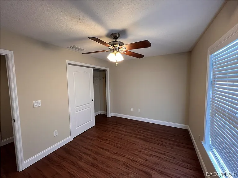 2223 County Road 445 — Photo 14