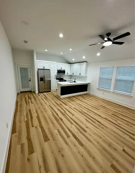 3108 Mill St — Photo 4