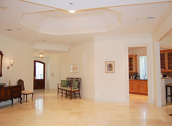 4th image of 130 Coquille Way