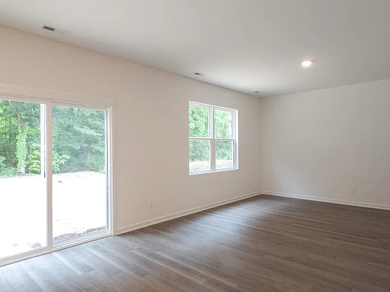 4215 Viceroy St — Photo 4