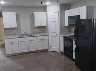 608 Main St, Scott City, MO 63780
