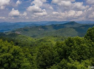 24 Bluestar Way, Glenville, NC 28736