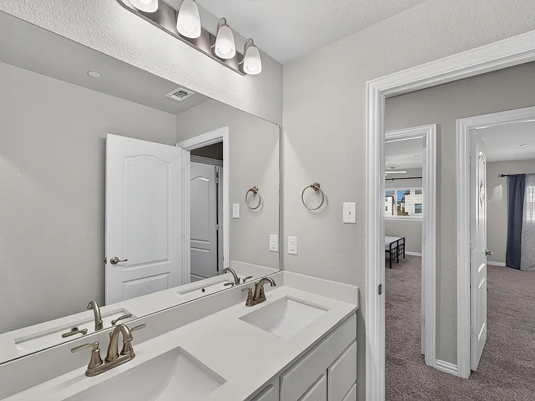 3533 Cricket Dr — Photo 14
