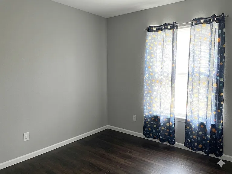 13830 Glasser Ave — Photo 10