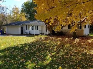 6006 Godfrey Rd, Burt, NY 14028