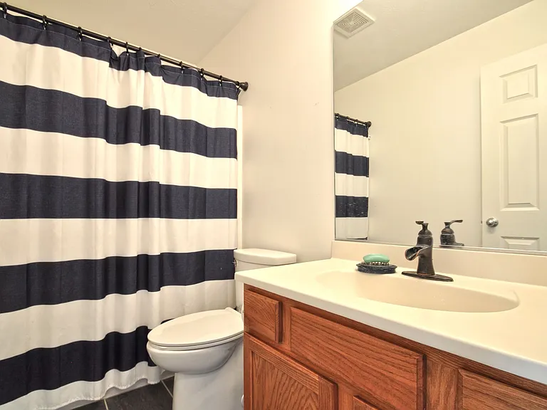 6021 Cottage Cir — Photo 16