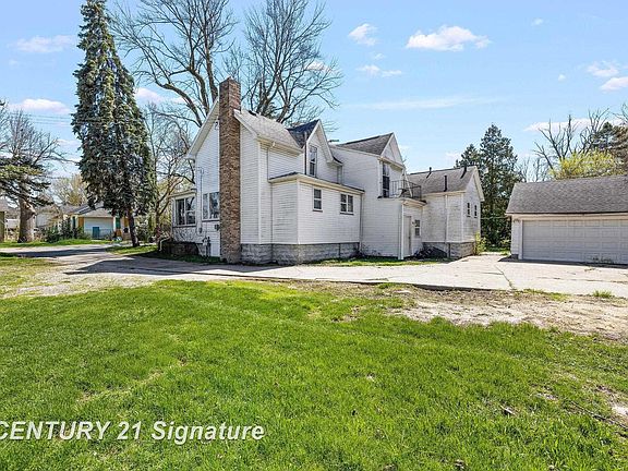 4th image of 1911 Lincoln Ave