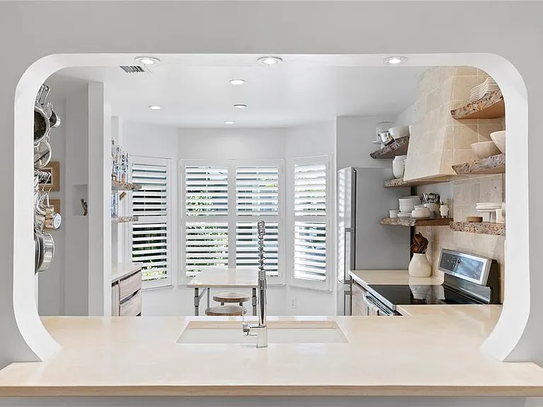 315 S Edison Ave #12 — Photo 25