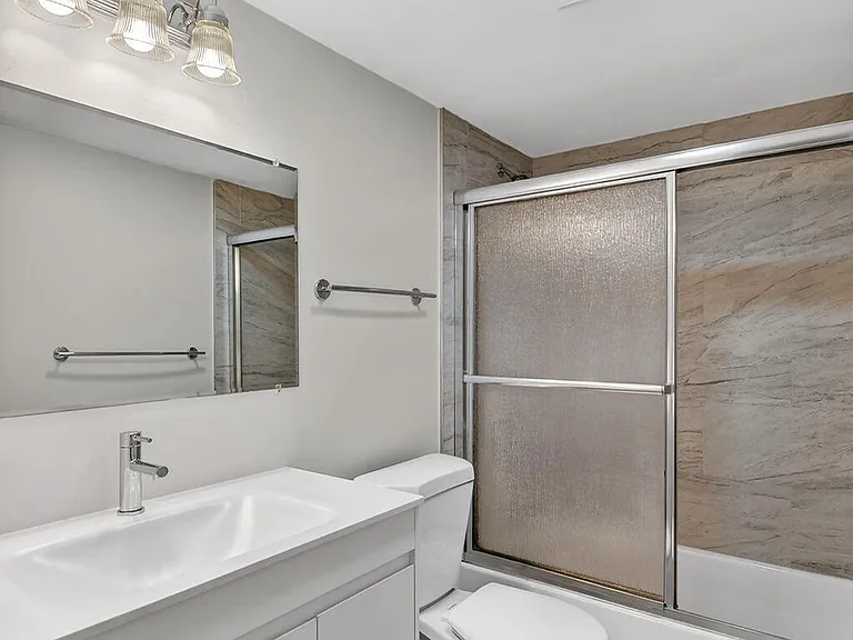 4080 Tivoli Ct #206 — Photo 22
