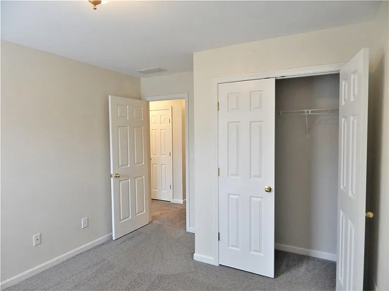 10829 Yorkwood St — Photo 46