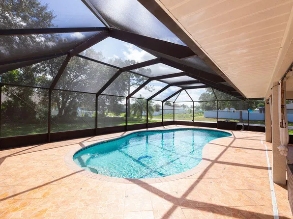 194 SW Voltair Terrace, Port St Lucie, FL 34984