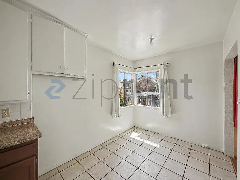 7027 Holmes Ave #7027 HOLMES AVE — Photo 6