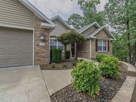 2nd image of 5 Norman Ln