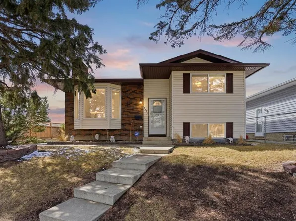 3735 E 28th St SE, Calgary, AB T2B 2J1