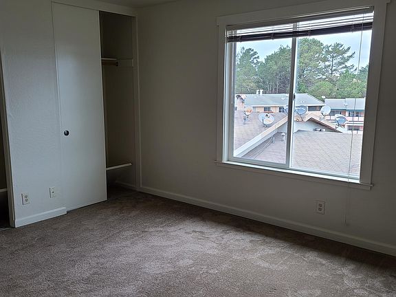 4th image of 620 Serramonte Blvd