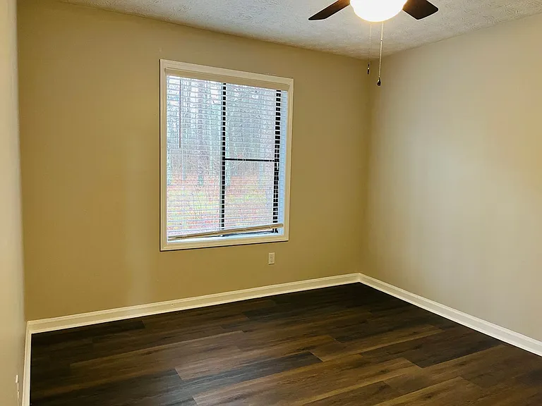145 Pine Ter — Photo 22
