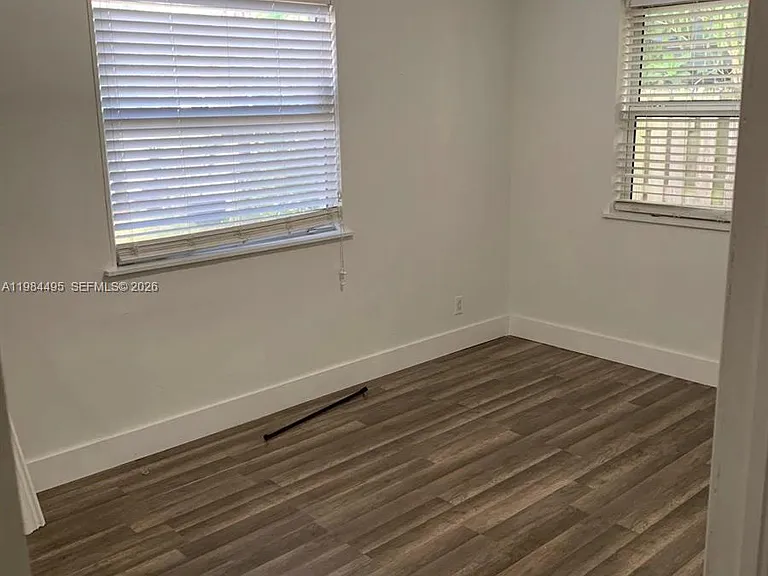 1511 SW 4th Ave — Photo 12
