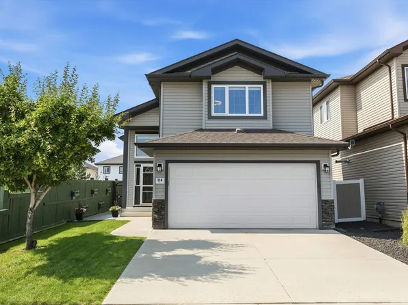 114 Woodhill Ln, Fort Saskatchewan, AB T8L 0L8