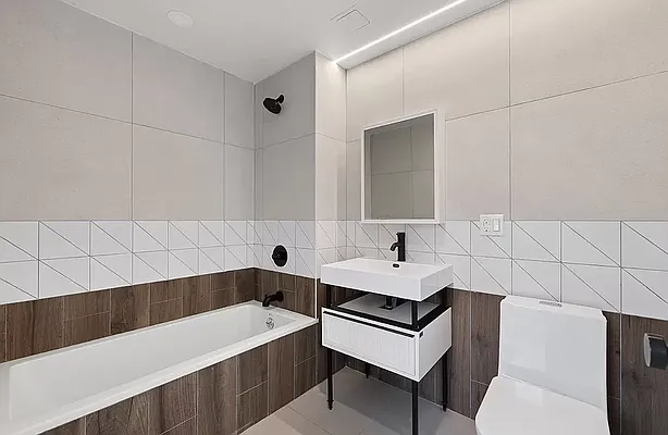 Rented by REAL New York | media 18