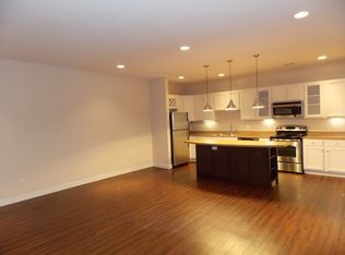 224 W Kirkwood Ave APT 4, Bloomington, IN 47404