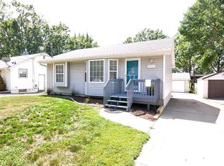 3910 57th St, Des Moines, IA 50310