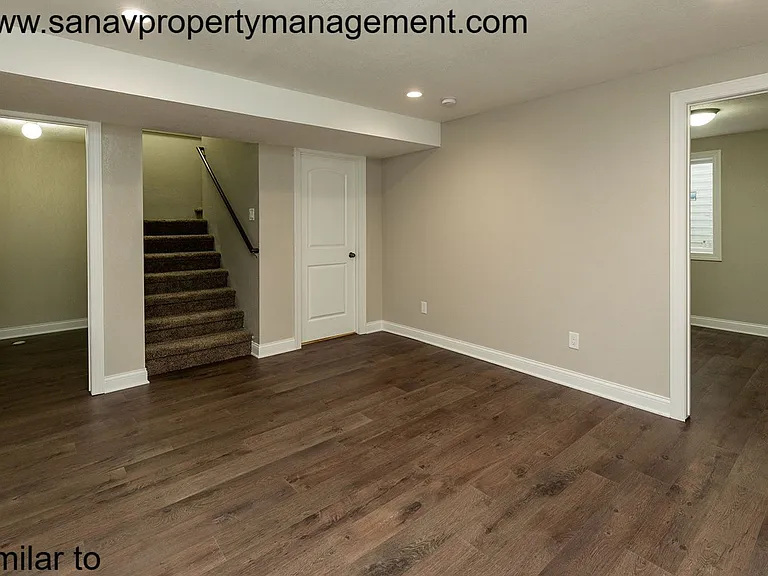 303 Marie Ave — Photo 24