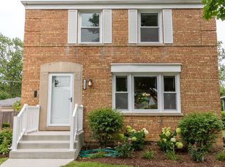 1533 Kemman Ave, La Grange Park, IL 60526