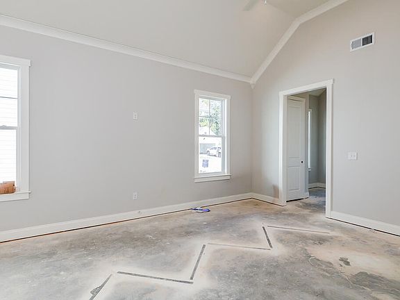 4th image of 939 Georgia Oak Cv