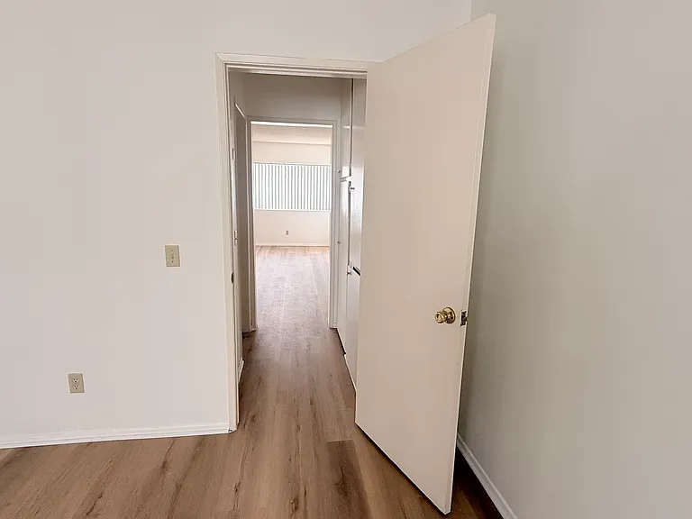 519 E Valencia Ave #F — Photo 5