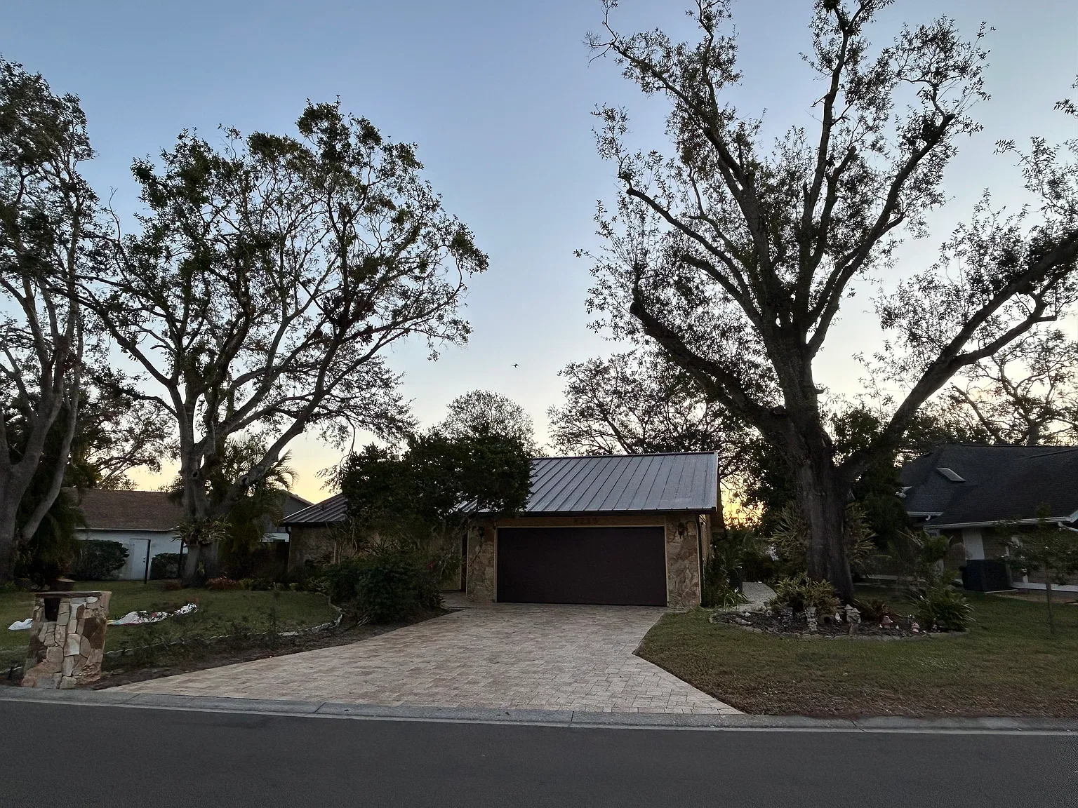 8233 Cypress Lake Dr — Photo 1