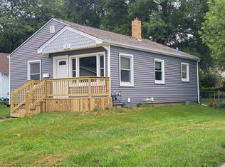 525 Dundee Ave, Waterloo, IA 50701