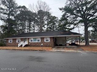 521 N Fairview Rd, Rocky Mount, NC 27801