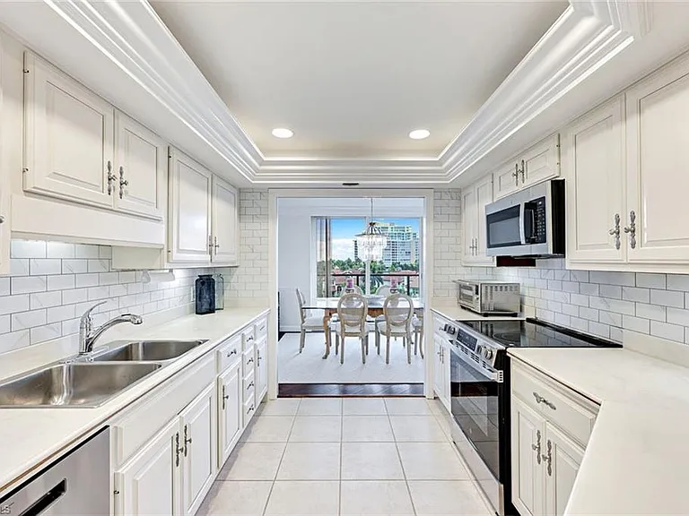 4901 Gulf Shore Blvd N #604 — Photo 4