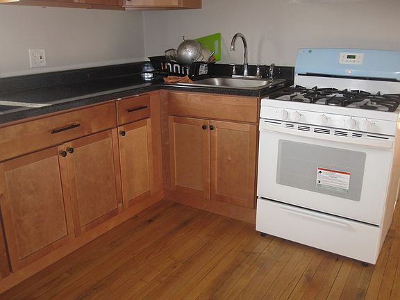 5th image of 641 S 14th Ave #2