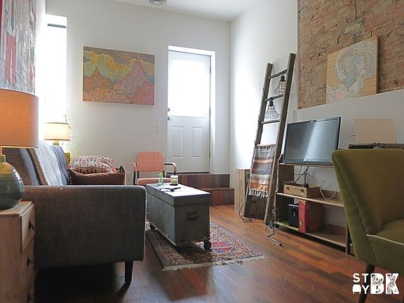 2nd image of 1143 Fulton St #1