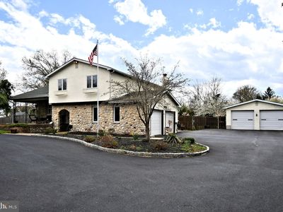 1329 Horsham Rd, Ambler, PA, 19002