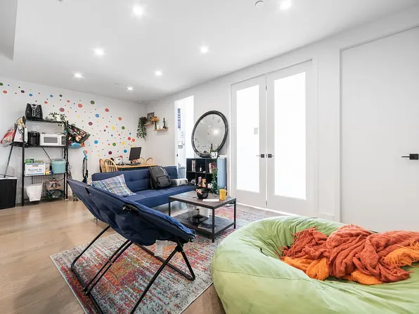 254 East 28th Street image 1 of 12