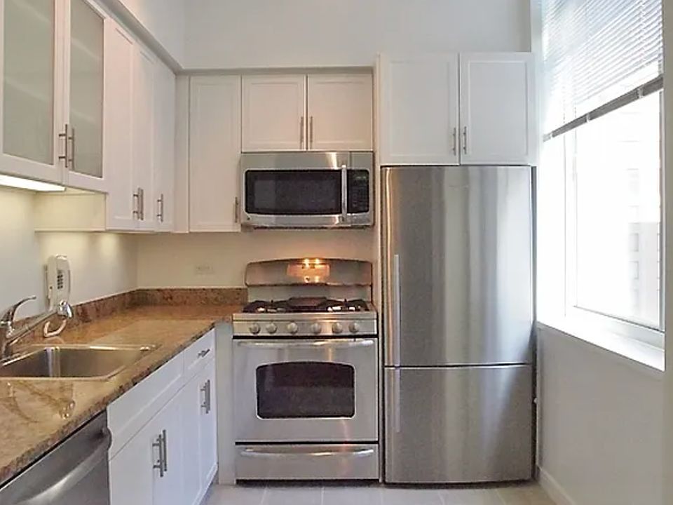 1st image of 317 W 61st St #4A