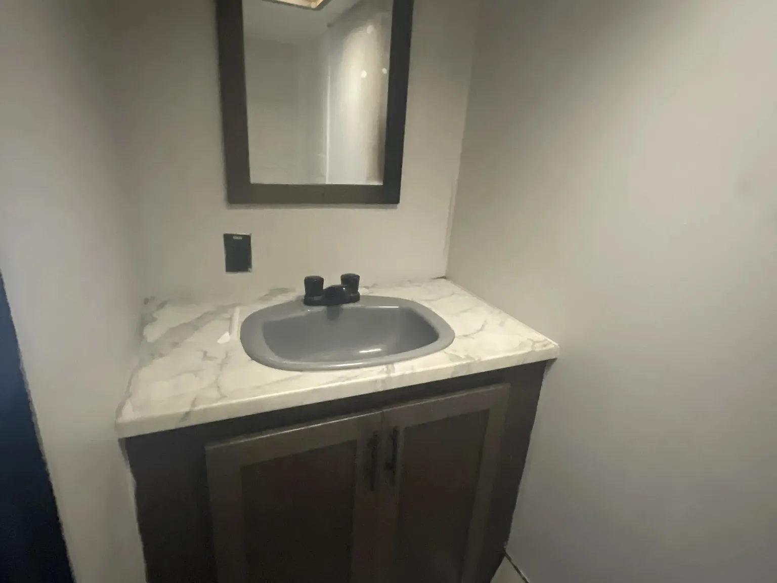 1 bed, 180 sqft, $850 — Photo 2