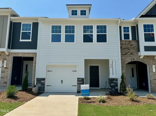 269 Church St #32, Wendell, NC 27591