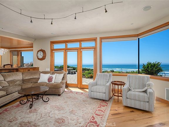 2nd image of 2618 Studio Dr
