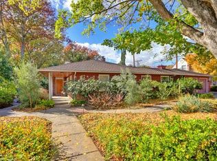 5922 Camellia Ave, Sacramento, CA 95819