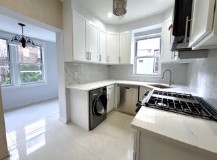 26-23 29th St #2, Astoria, NY 11102