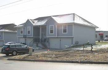 1st image of 4423 E 139th St