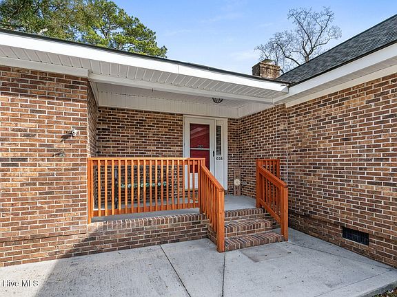 4th image of 1035 High Point Avenue SW