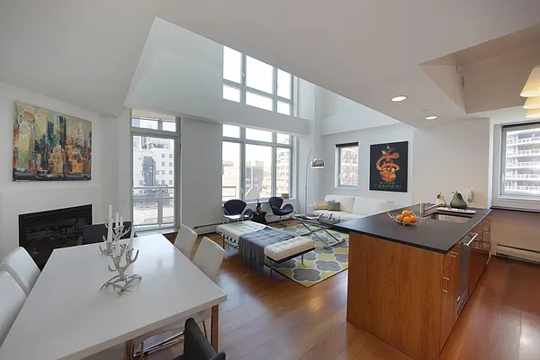 Rented by Manhattan Skyline | media 1