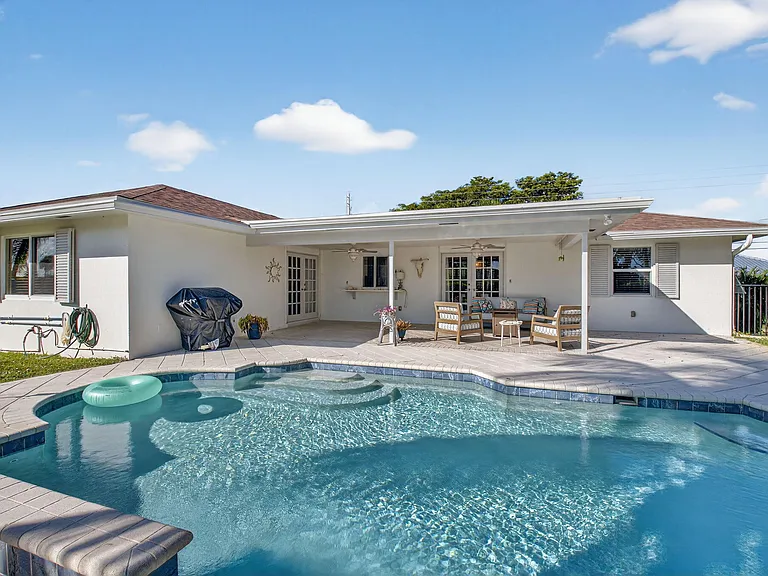 4690 Palo Verde Dr — Photo 27